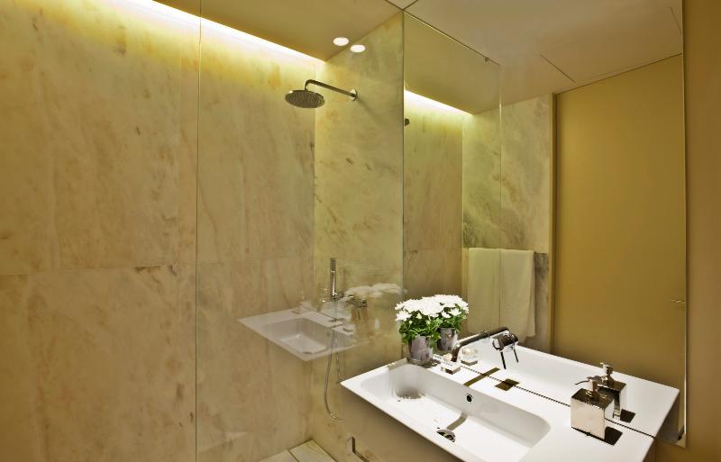 Lisbon Five Stars Apartments 8 Building Екстер'єр фото